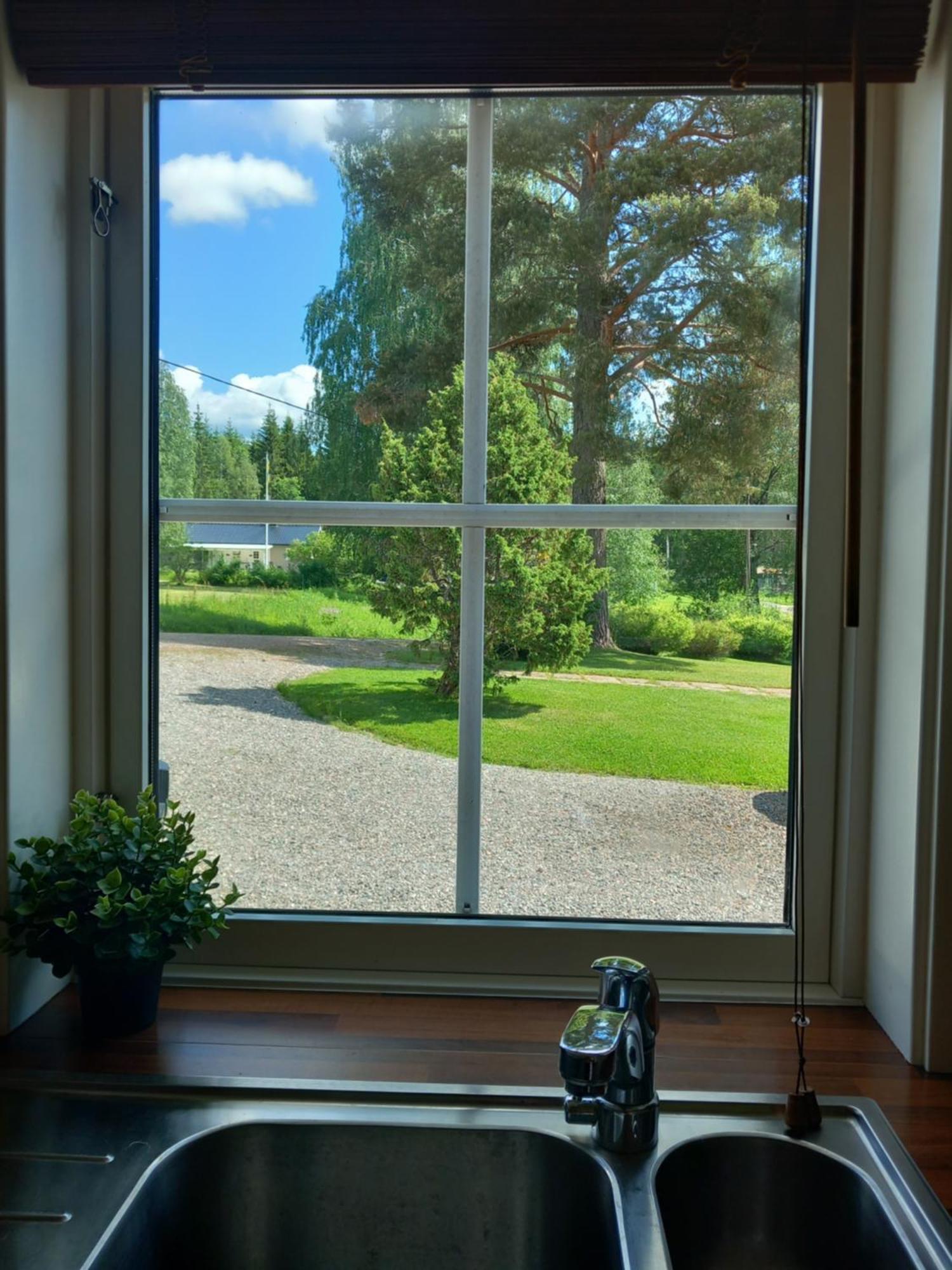 Guest House In Holmedal Årjäng Eksteriør bilde